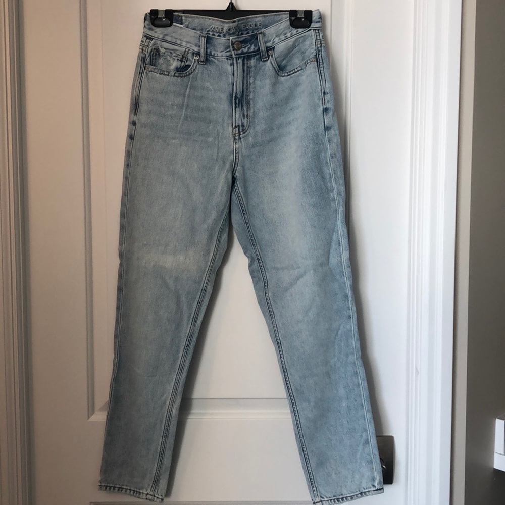 American Eagle Mom Jeans
